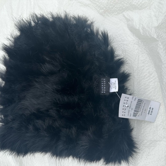 BARNEYS NEW YORK Fur Cap/Hat. Black - Picture 7 of 13